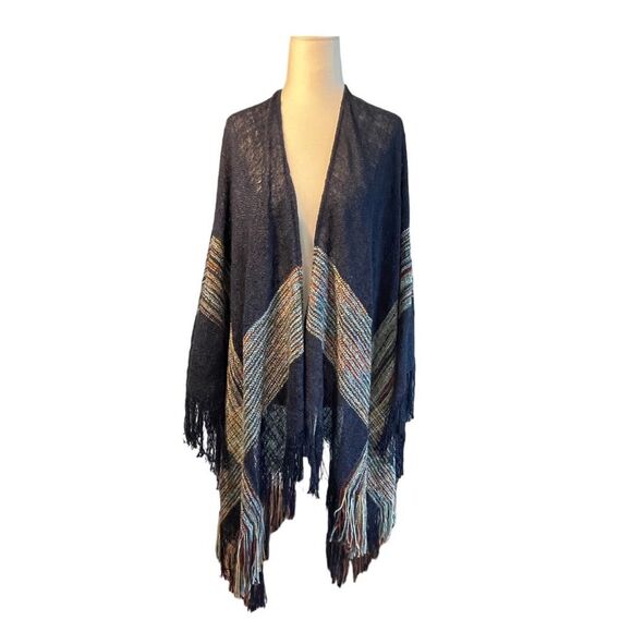 Woven Heart Ruana Wrap Poncho Blue Multi-Colored Plaid Striped Patterned Fringe - Picture 1 of 6